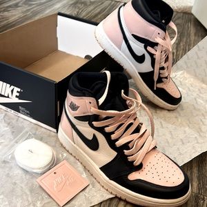 Air Jordan 1 atmosphere